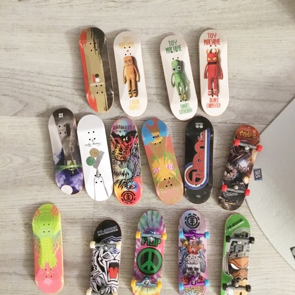Huge Tech Deck Lot 31 SkateBoards Rails And More - Picture 4 of 11